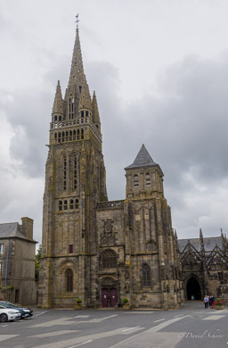Le Folgoët. Basilique Notre-Dame