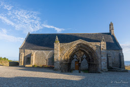 Pointe Saint Mathieu. Chapelle Notre Dame des Grâces