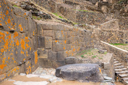 OLLANTAYTAMBO.    