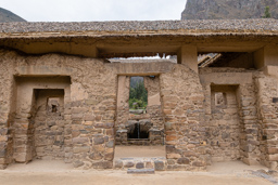 OLLANTAYTAMBO.    