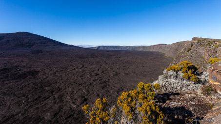 Le Piton de la Fournaise   L'enclos Fouqué