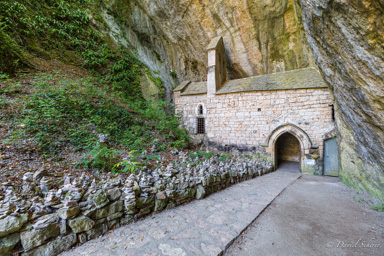 Chapelle Notre-Dame-de-Cénaret de Saint-Chély-du-Tarn